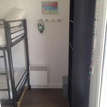 Cosy, Vue Sur Parc, 3 Mins Benoit *