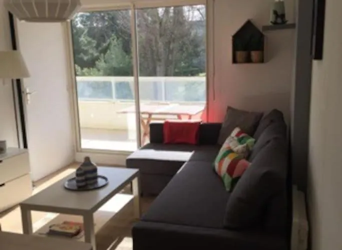 Cosy, Vue Sur Parc, 3 Mins Benoit Apartment La Baule-Escoublac